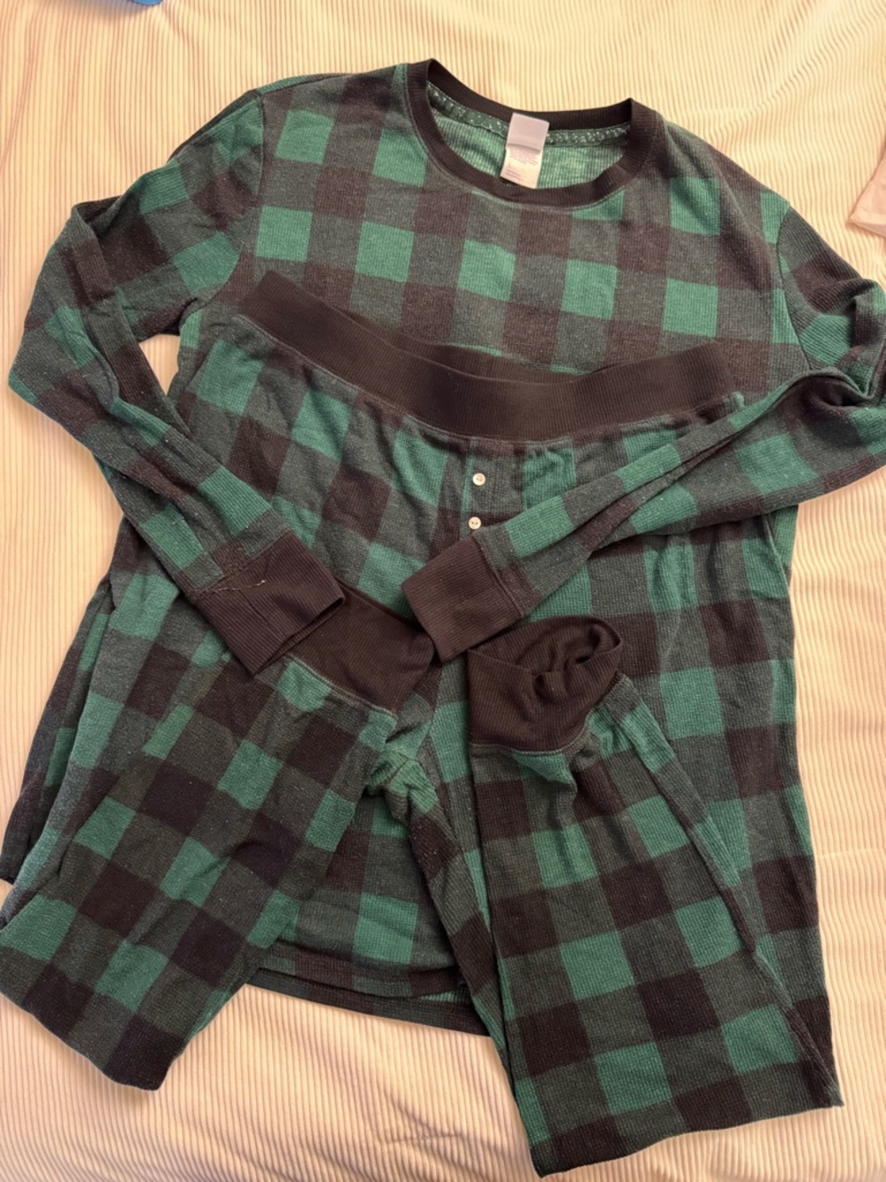 Green and Black Buffalo Plaid Pajama Set
